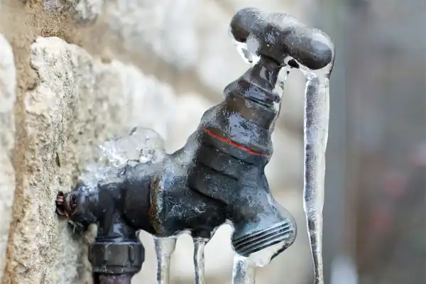 Frozen Pipe Outdoor Faucet